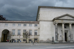 Mørke skyer over Christiansborg Slotskirke